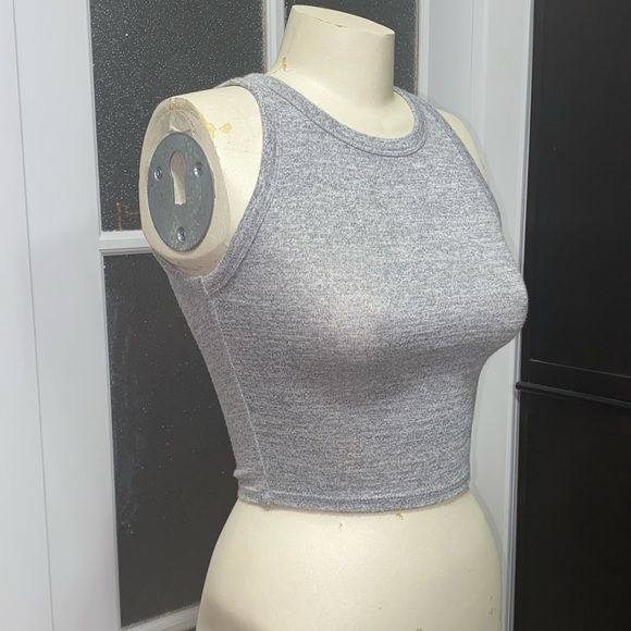Cropped top - Picture 1 of 2